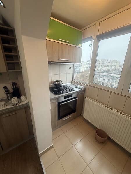 Piata Sudului, de vanzare 2 camere, decomandat, renovat mobilat, utilat,